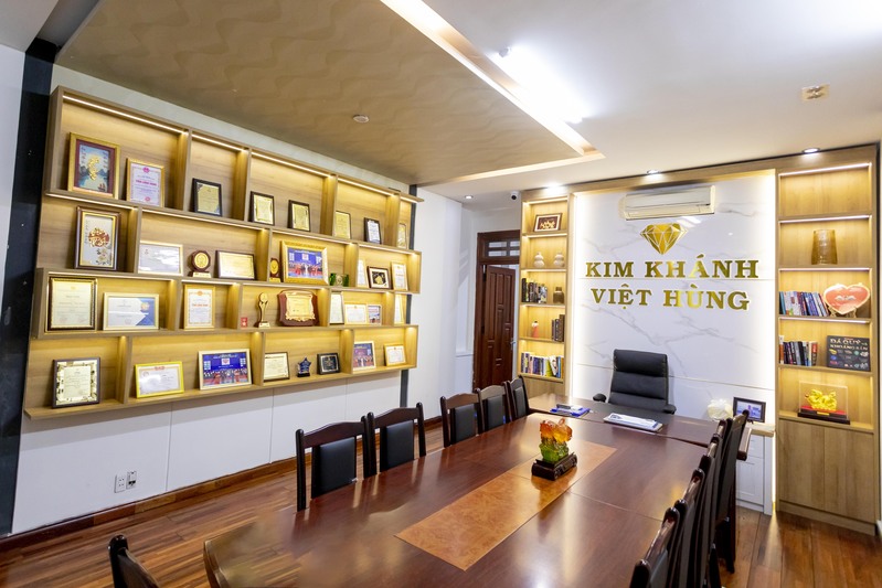 tiệm vàng kim khánh việt hùng